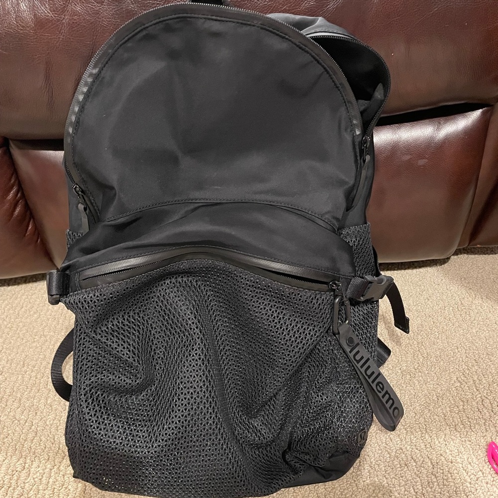 Lululemon backpack